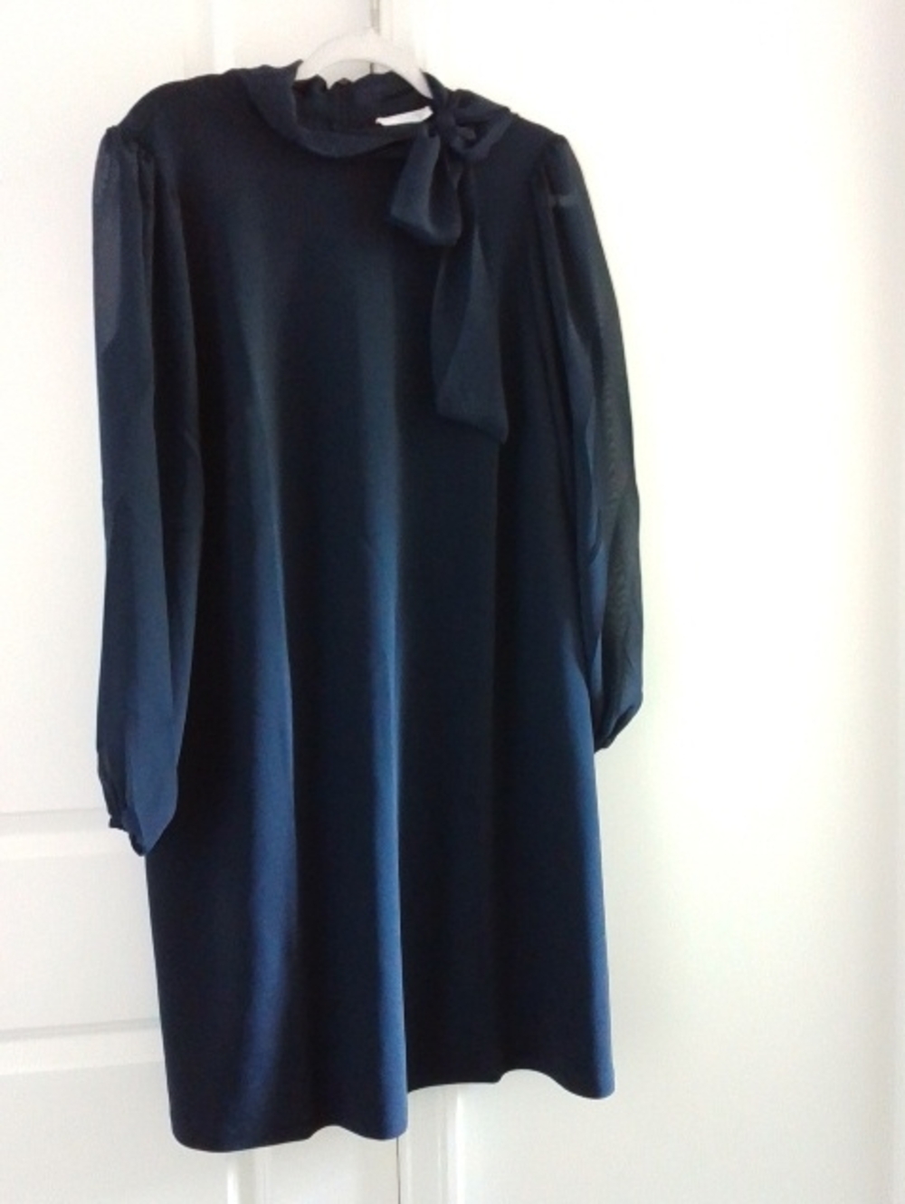 London Time Stylish Navy Bow Tie- Neck Long Sleeve Shift Dress - Women's